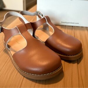Freshly Picked Brown Kids Sandals - Sz. 11, great used condition